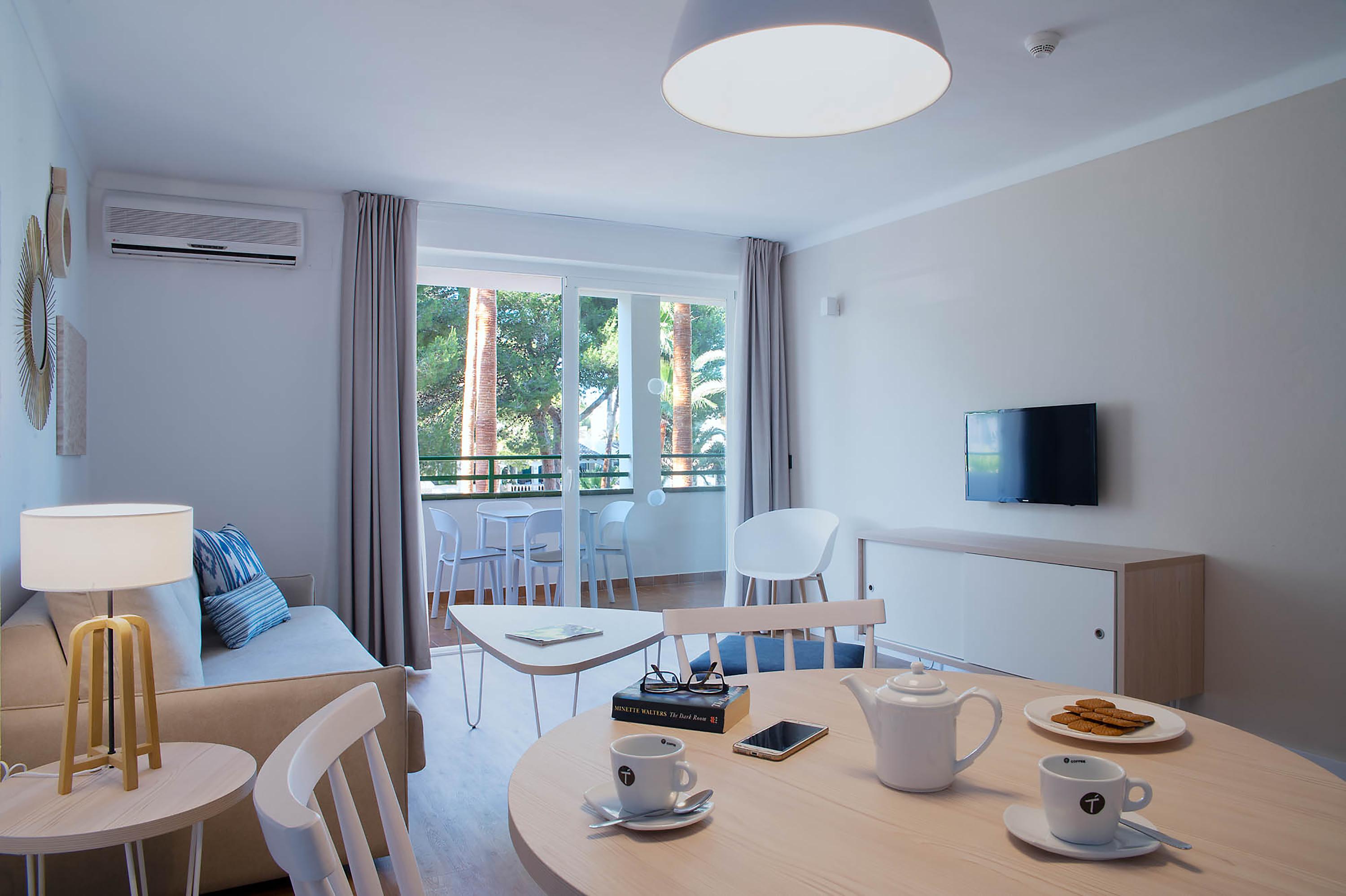 Aparthotel Pierre & Vacances Mallorca Cecilia Portocolom  Exterior photo