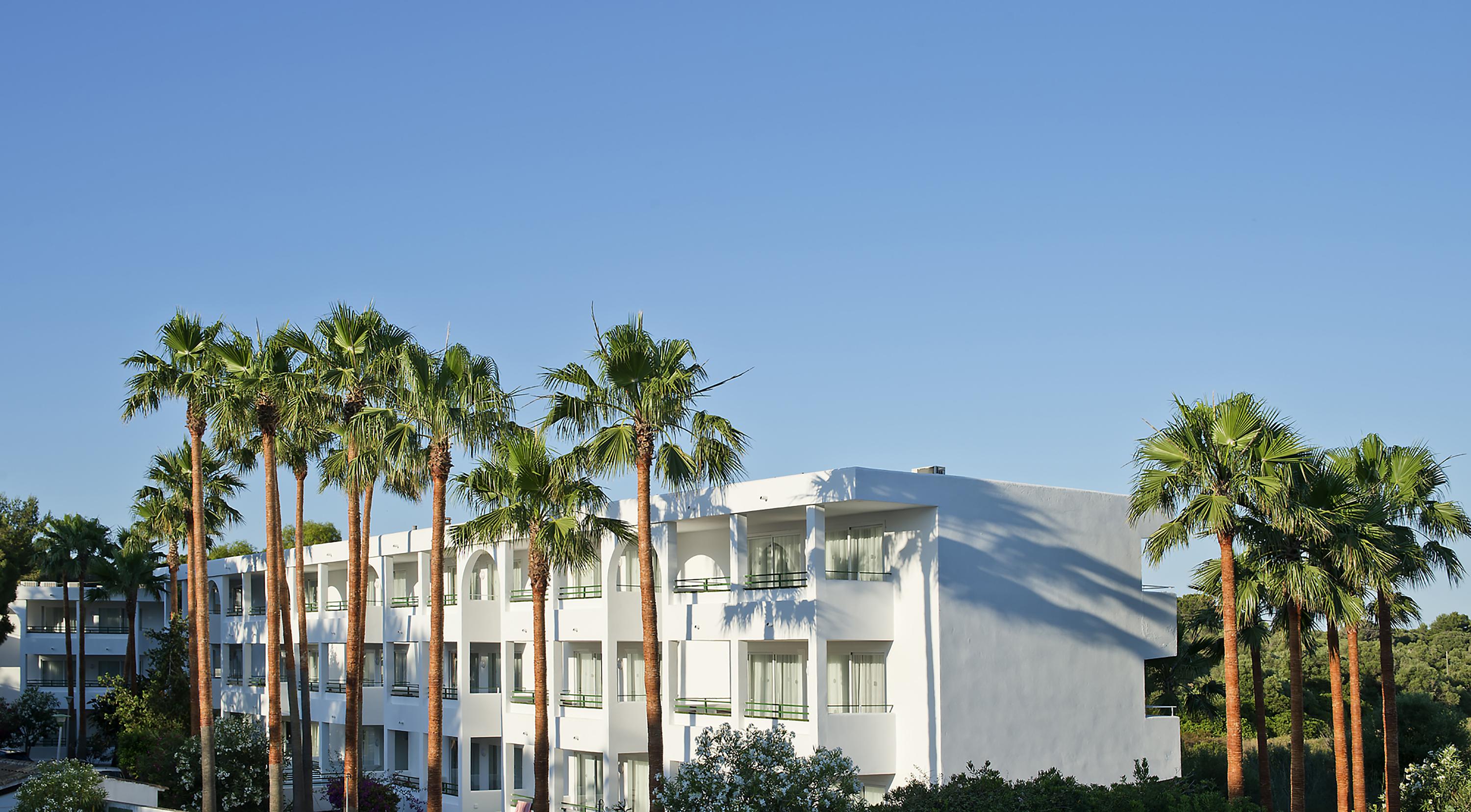 Aparthotel Pierre & Vacances Mallorca Cecilia Portocolom  Exterior photo